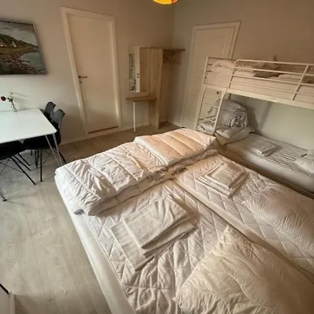 Folsted - 102 Med Eget Badeværelse Og Fri Parkering