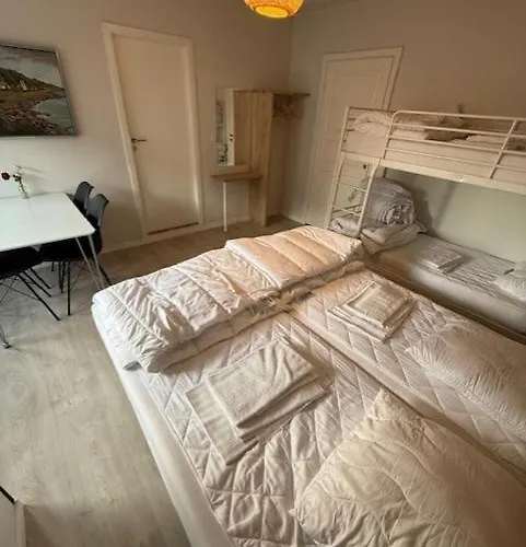 Folsted - Vaerelse 102 Med Eget Badevaerelse Og Fri Parkering