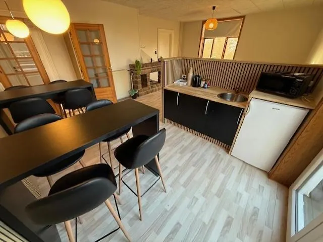 Motel Folsted - Vaerelse 102 Med Eget Badevaerelse Og Fri Parkering Bindslev
